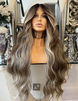 QUEEN BEY Blonde Lace Front Wig Centre Part Balayage