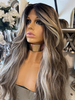 QUEEN BEY Blonde Lace Front Wig Centre Part Balayage