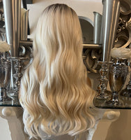 BEAUTIFUL BLONDE Curl